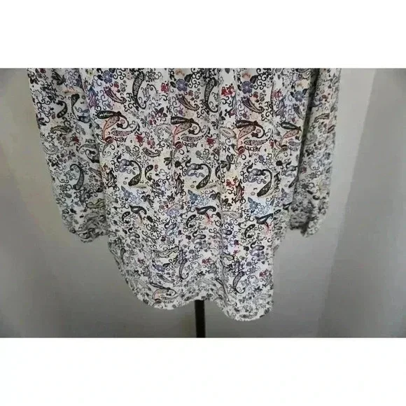 Collective Concepts Paisley Floral Blouse, Size MP - Picture 11 of 14